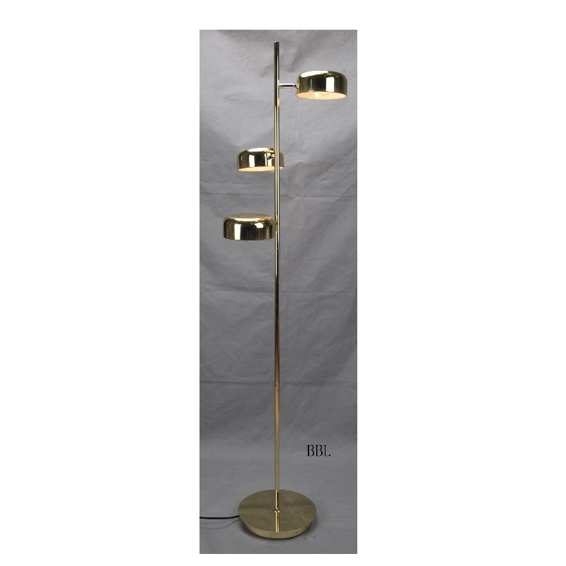 Floor lamp with metal shade and adjust function