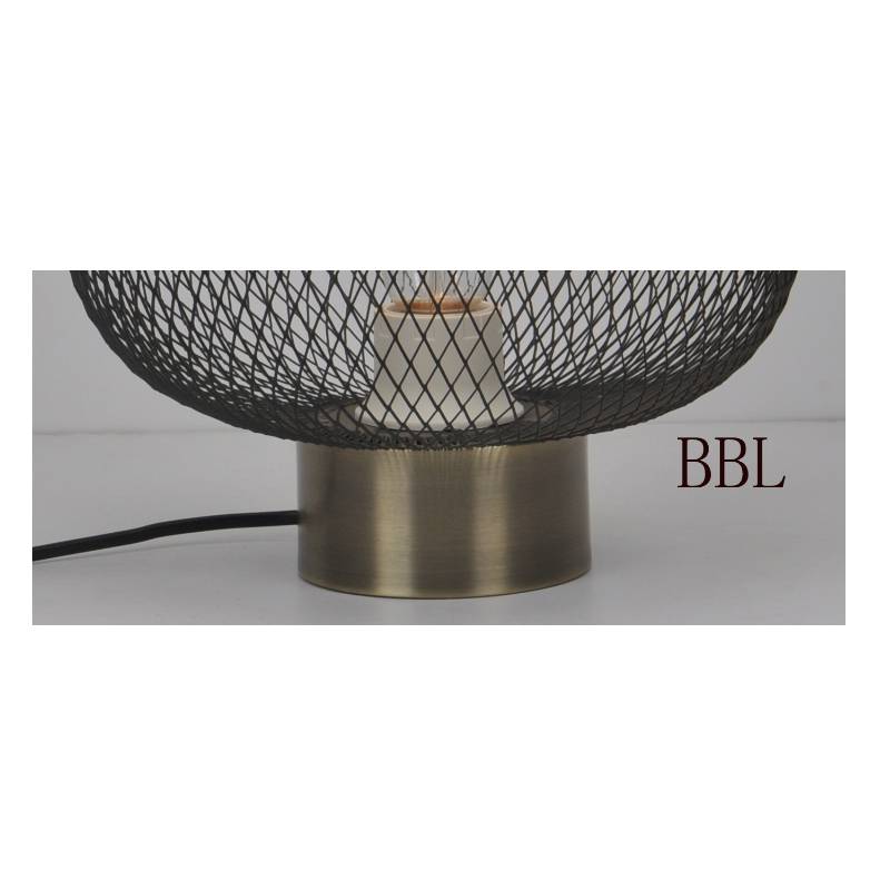 Table lamp with mesh shade and matt black