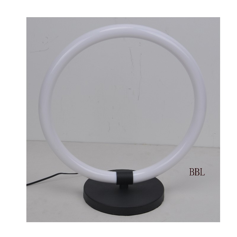 LED table lamp with acrylic round ring